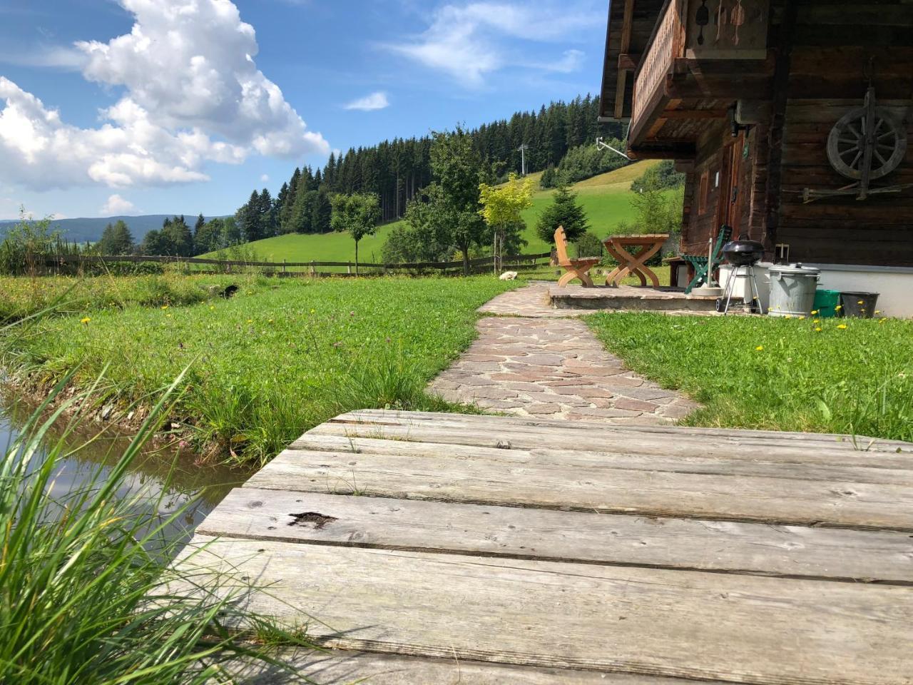 Waldheimathuette Villa Sankt Kathrein am Hauenstein ภายนอก รูปภาพ